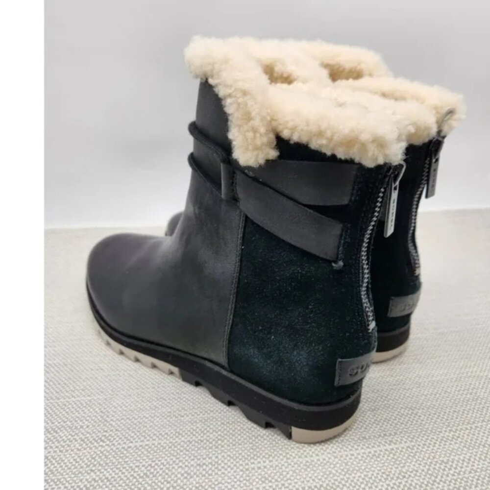 Sorel Harlow Cozy Size 8 Waterproof Ankle Bootie Black Noir color. - Picture 10 of 16